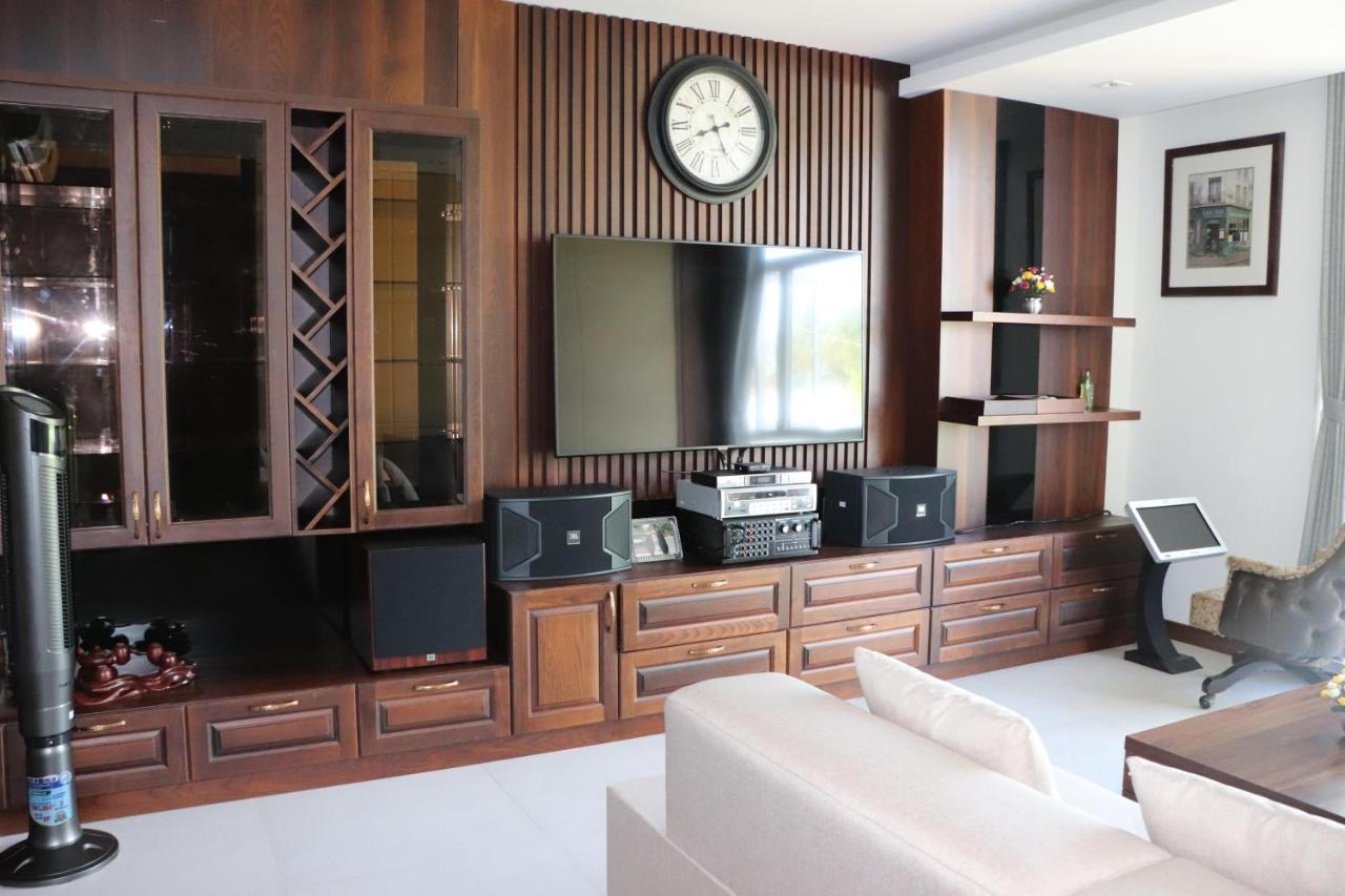 Qli Hotel موي ني المظهر الخارجي الصورة