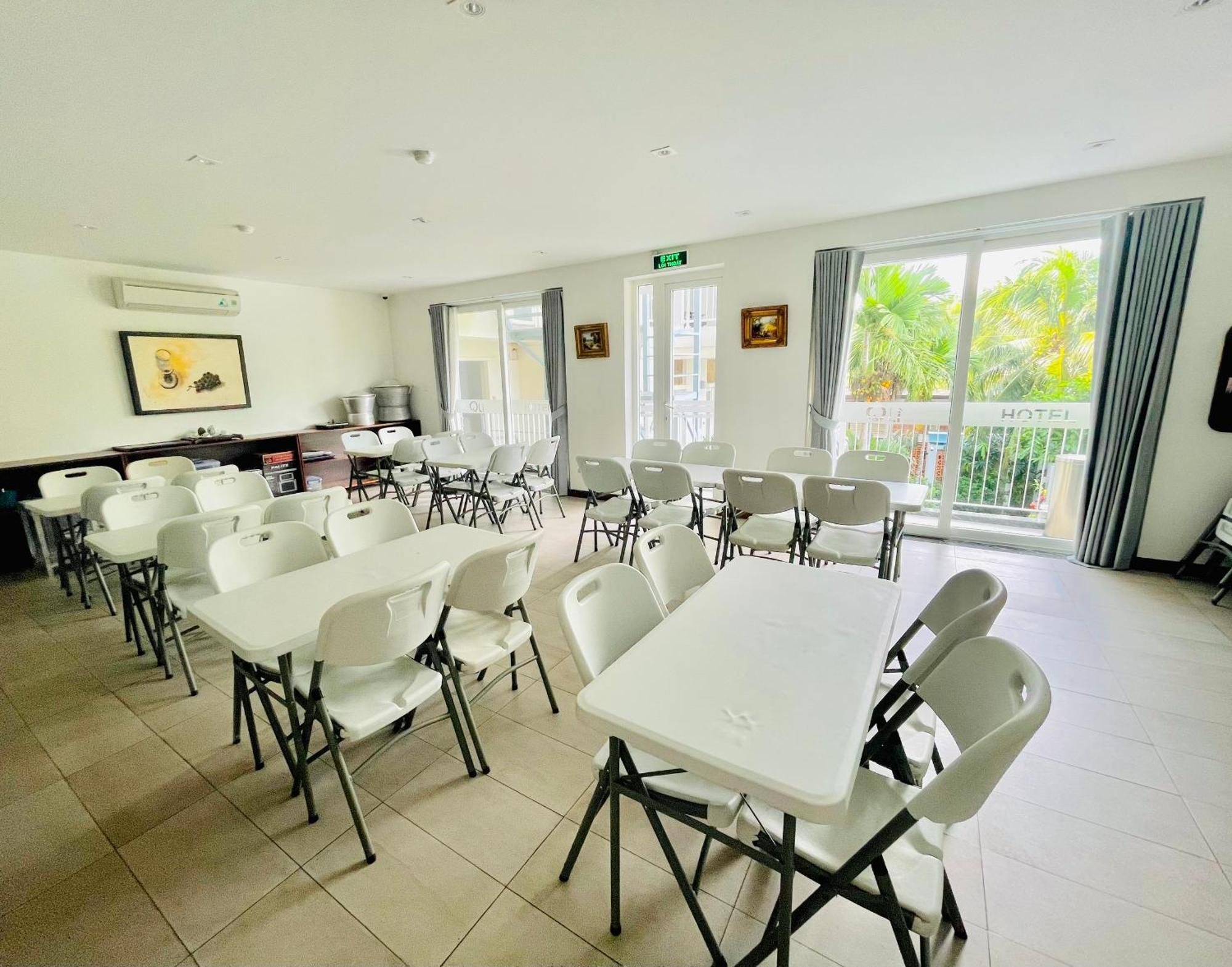 Qli Hotel موي ني المظهر الخارجي الصورة