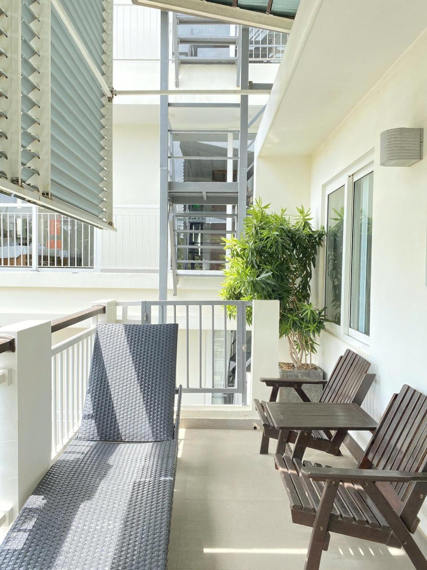 Qli Hotel موي ني المظهر الخارجي الصورة
