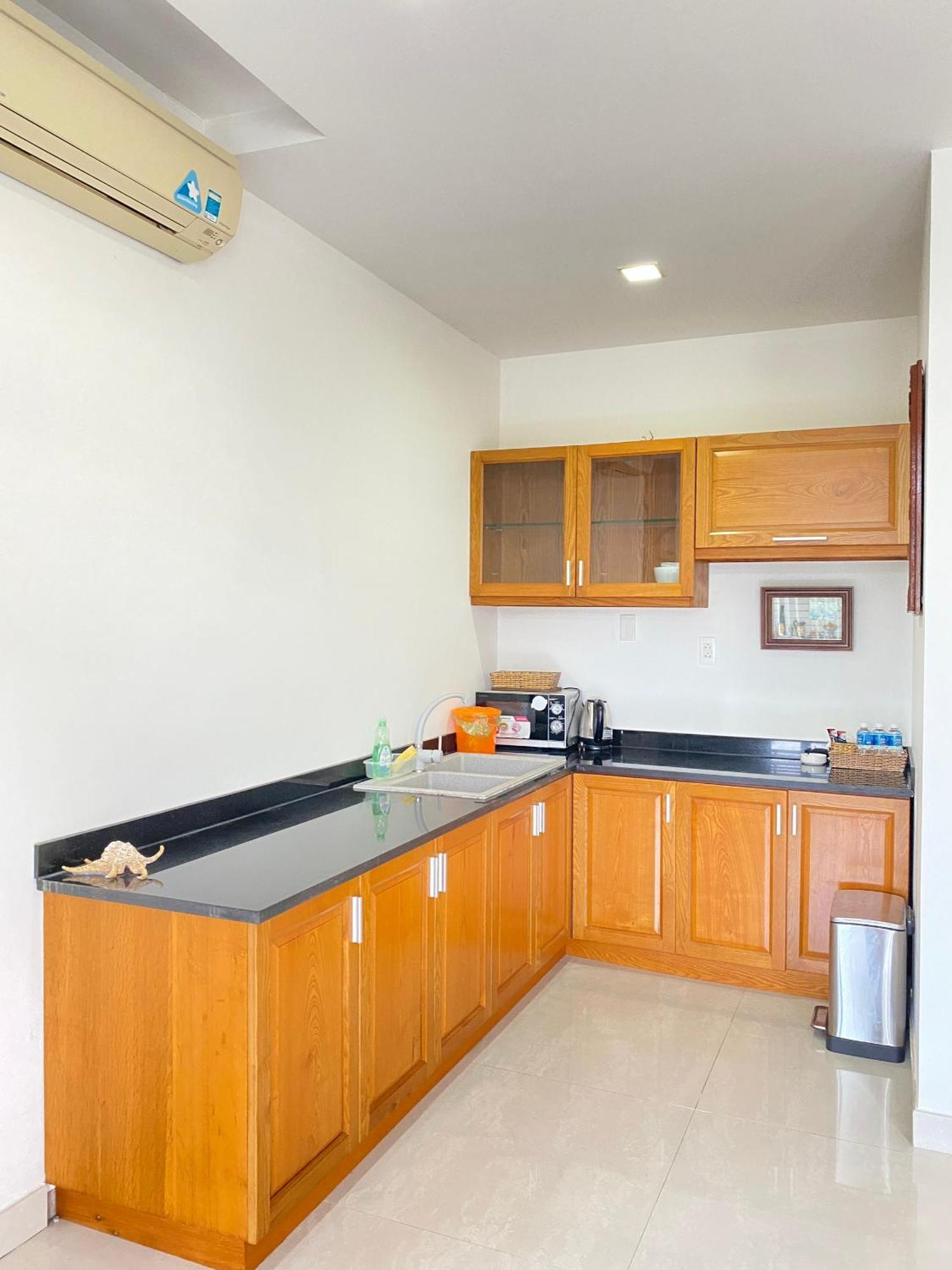 Qli Hotel موي ني المظهر الخارجي الصورة